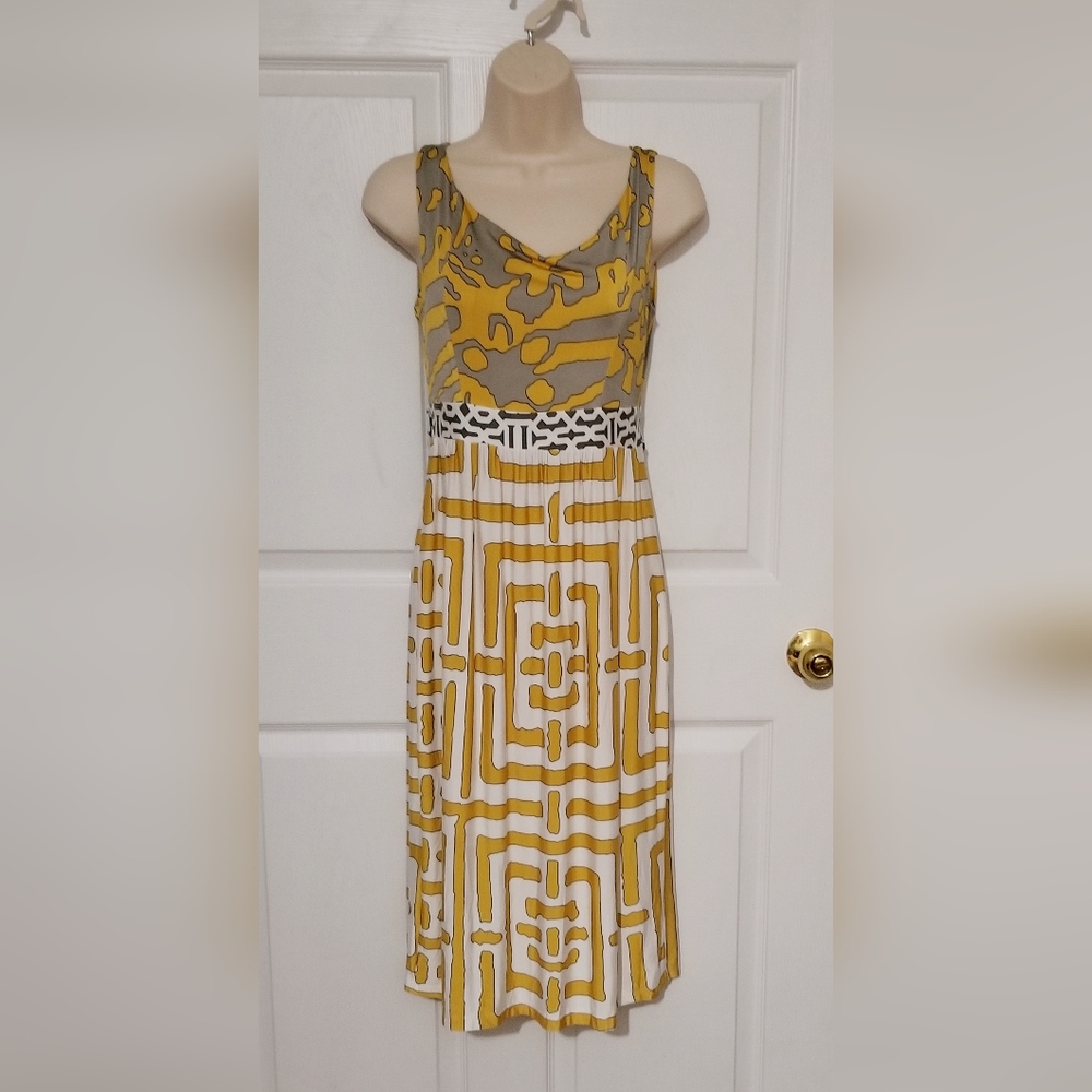 Olian Maternity Dress Yellow / Gray Stretchy Fabric and Gorgeous! Small